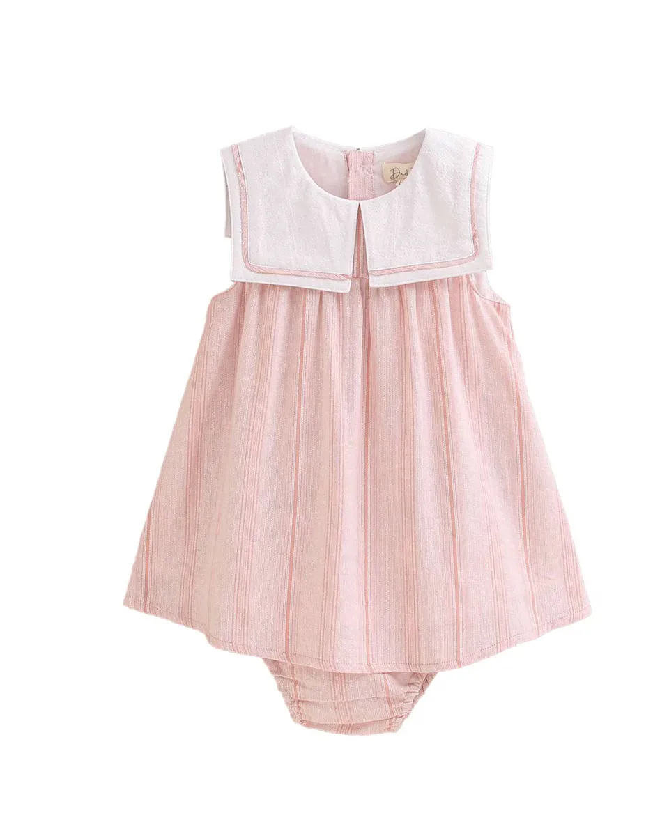 Оранжевое платье для девочки с полосатым квадратным вырезом и трусиками в тон Dadati, оранжевый
Оранжевое платье для девочки с полосатым квадратным вырезом и трусиками в тон Dadati, оранжевый