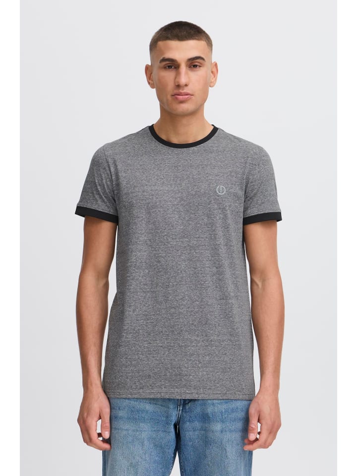 Футболка !SOLID, черный
Футболка !SOLID, черный