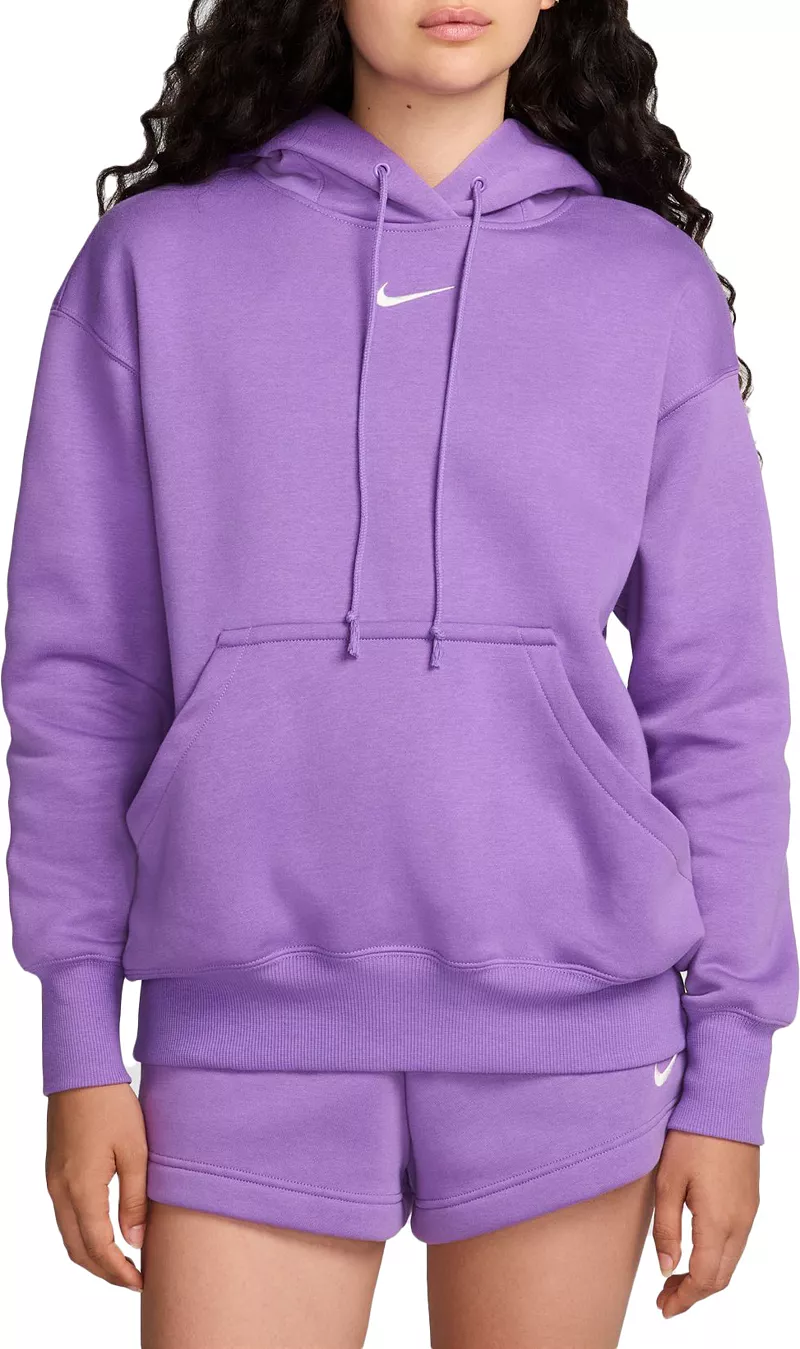 Женский свободный пуловер с капюшоном из флиса Nike Sportswear Phoenix, цвет Black Raspberry 
Женский свободный пуловер с капюшоном из флиса Nike Sportswear Phoenix, цвет Black Raspberry