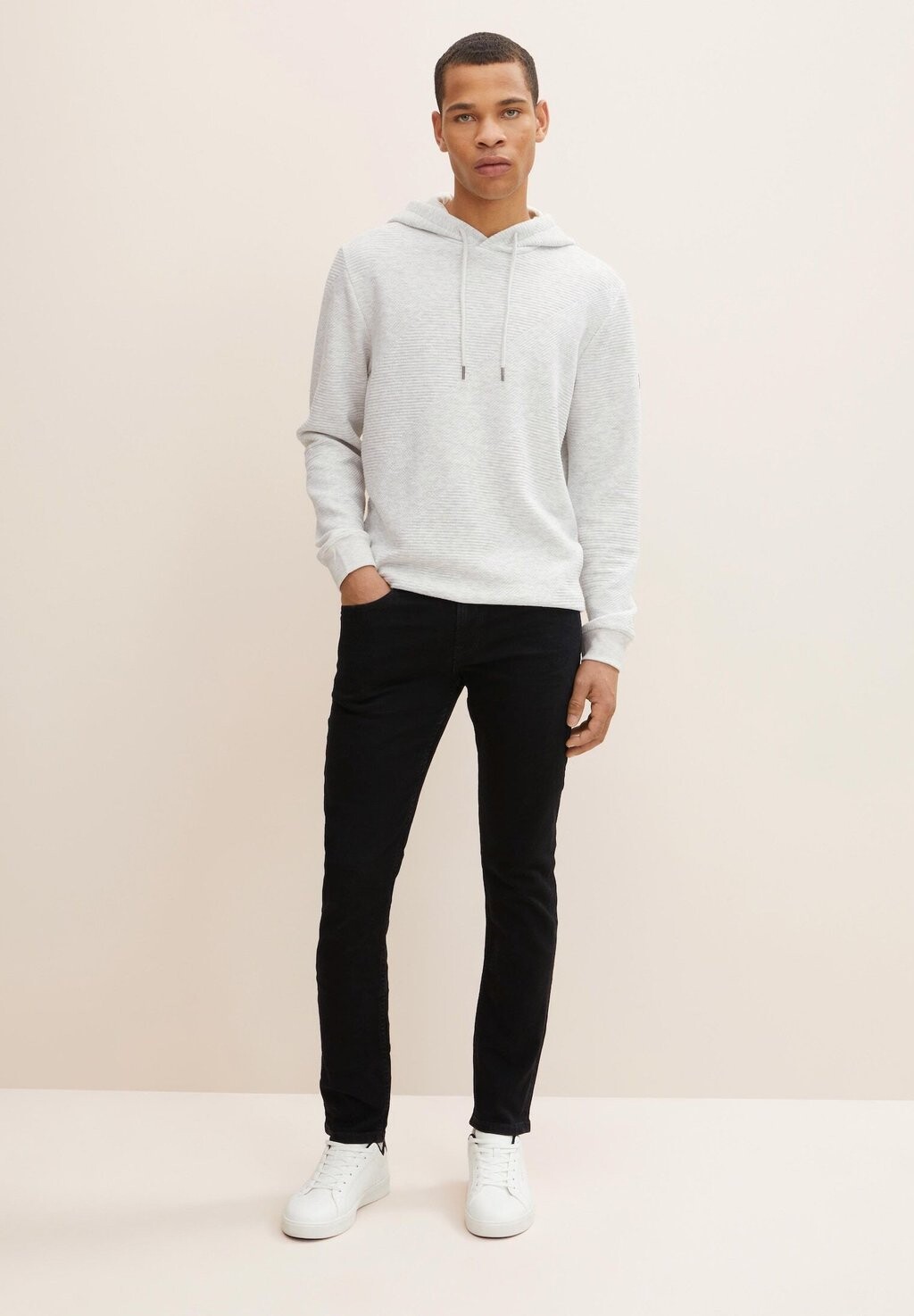 Джинсы Slim Fit SLIM PIERS BLACK TOM TAILOR DENIM, цвет black denim
Джинсы Slim Fit SLIM PIERS BLACK TOM TAILOR DENIM, цвет black denim