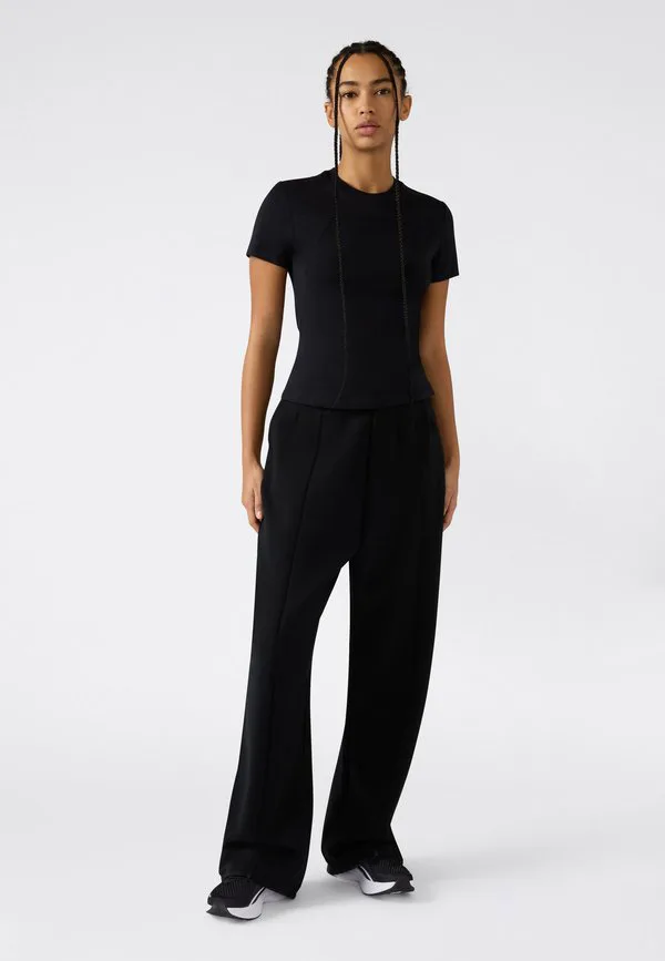 Футболка с круглым вырезом ctech basic Champion, Black, Черный, Футболка с круглым вырезом ctech basic Champion, Black
Футболка с круглым вырезом ctech basic Champion, Black, Черный, Футболка с круглым вырезом ctech basic Champion, Black