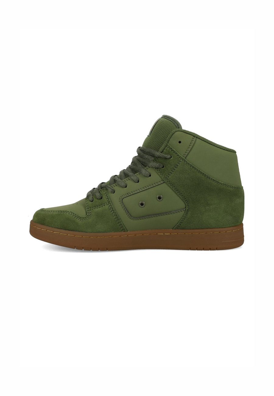 Кроссовки DC Shoes MANTECA 4 HI, Ferngreen/Green
Кроссовки DC Shoes MANTECA 4 HI, Ferngreen/Green