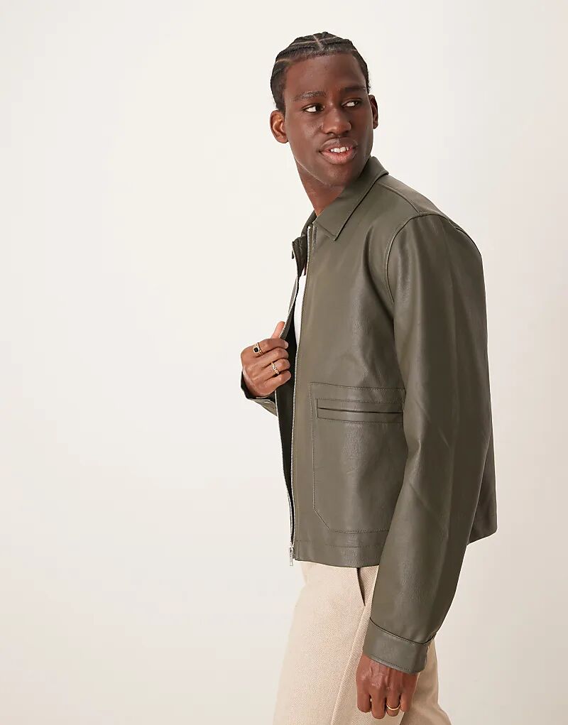 Укороченная куртка харрингтон из искусственной кожи цвета хаки ASOS DESIGN
Укороченная куртка харрингтон из искусственной кожи цвета хаки ASOS DESIGN