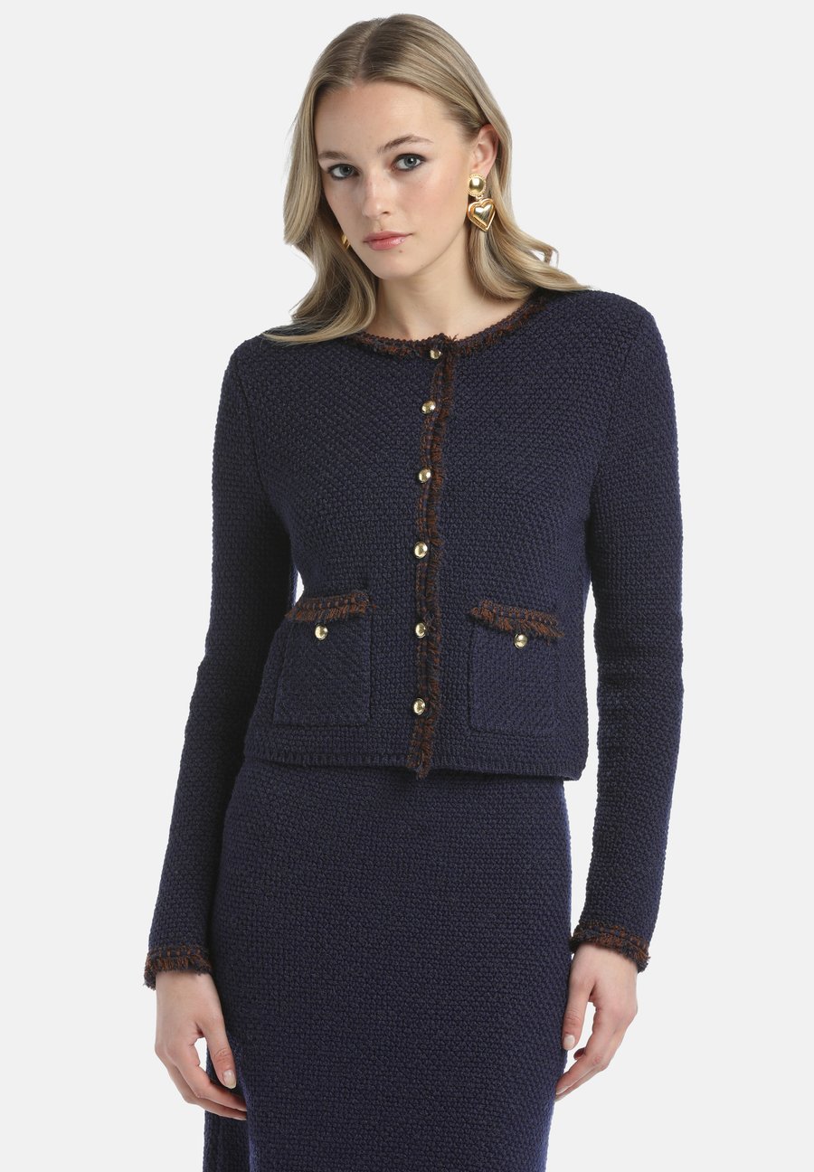 Кардиган Luisa Spagnoli MINESTRA, Blu Colore/Royal Blue
Кардиган Luisa Spagnoli MINESTRA, Blu Colore/Royal Blue