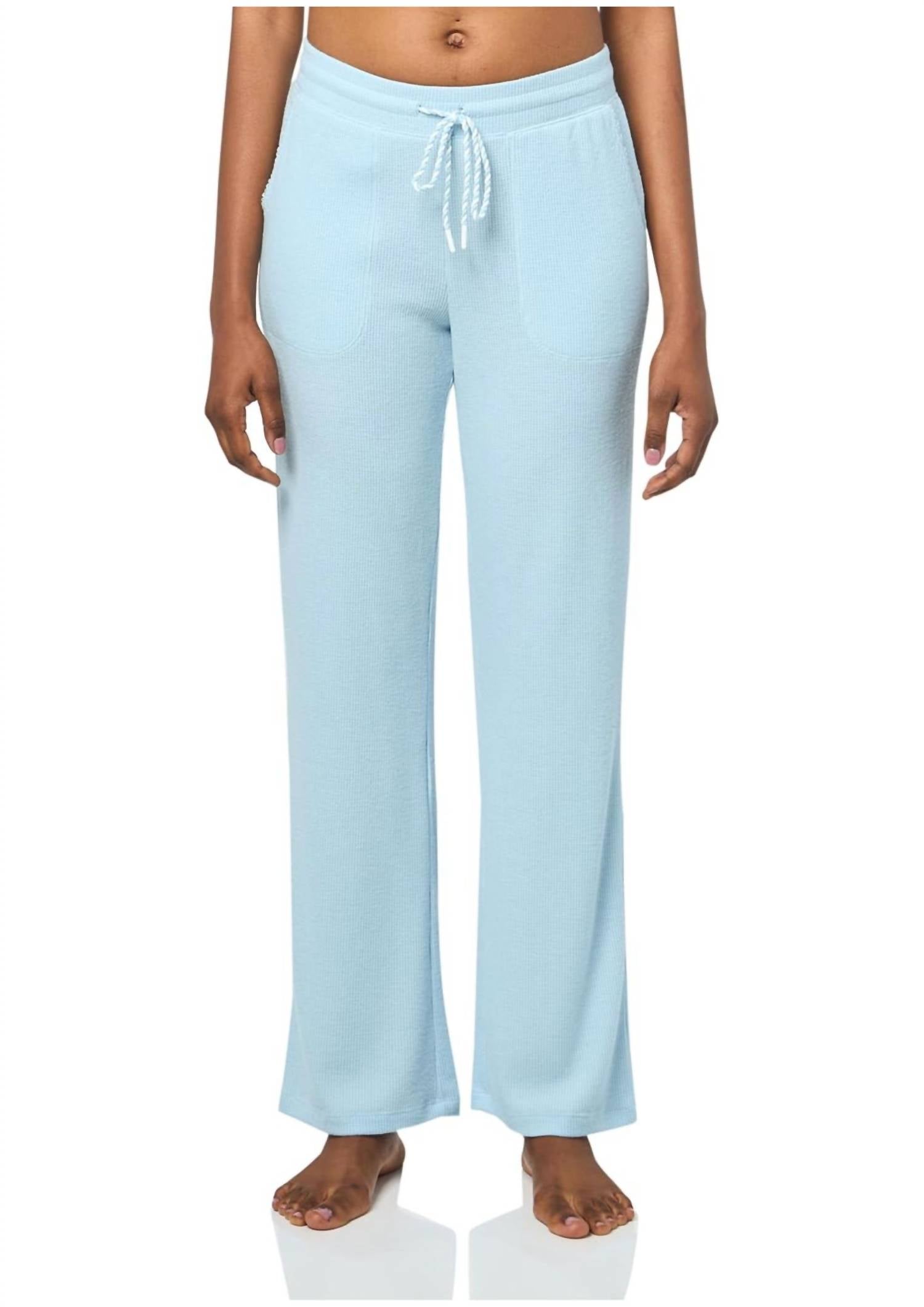 Лаунж-брюки Sunshine Fields в цвете светлое небо PJ Salvage, Light Sky
Лаунж-брюки Sunshine Fields в цвете светлое небо PJ Salvage, Light Sky