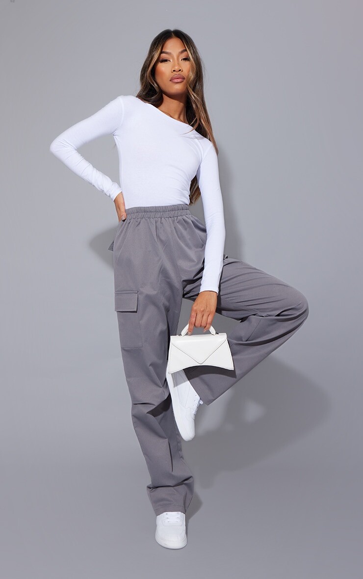 PrettyLittleThing Серые прямые брюки-карго с эластичной талией, Серый, PrettyLittleThing Серые прямые брюки-карго с эластичной талией
PrettyLittleThing Серые прямые брюки-карго с эластичной талией, Серый, PrettyLittleThing Серые прямые брюки-карго с эластичной талией