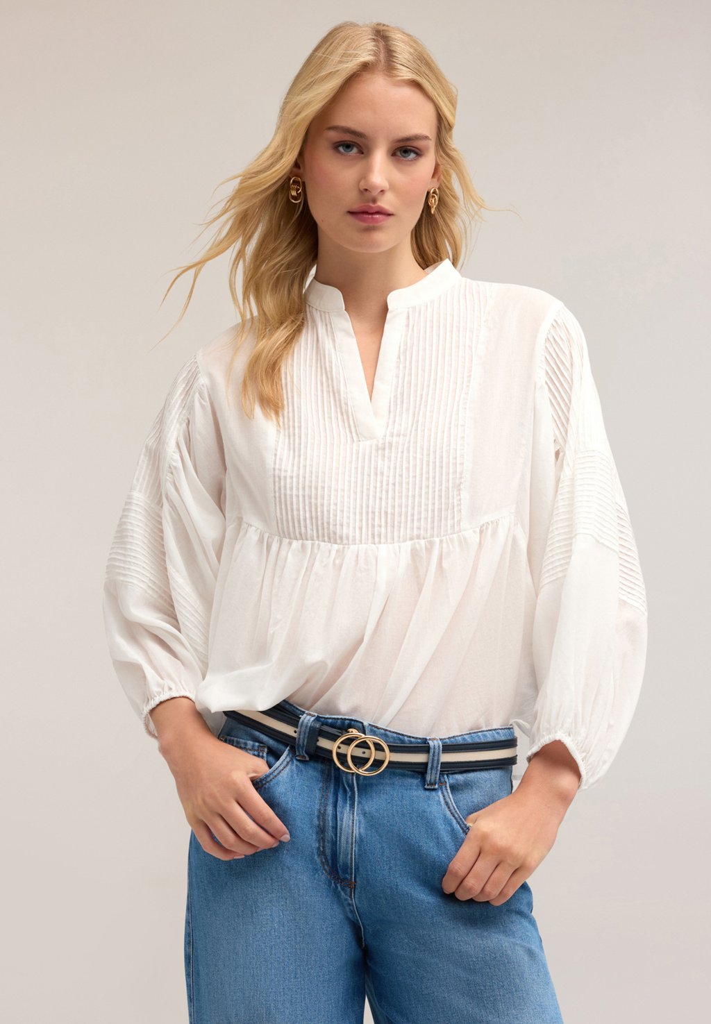 Блуза OVER CON MOTIVO PIEGHE Motivi, белый
Блуза OVER CON MOTIVO PIEGHE Motivi, белый