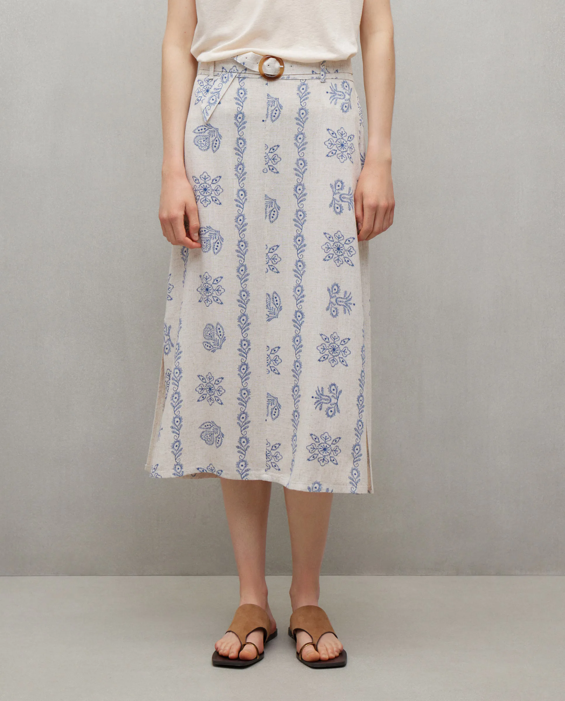 Женская миди-юбка с поясом Easy Wear, белый
Женская миди-юбка с поясом Easy Wear, белый