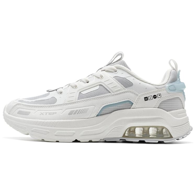 Мужские кроссовки Lifestyle с низким верхом, белый/серый Xtep
Мужские кроссовки Lifestyle с низким верхом, белый/серый Xtep