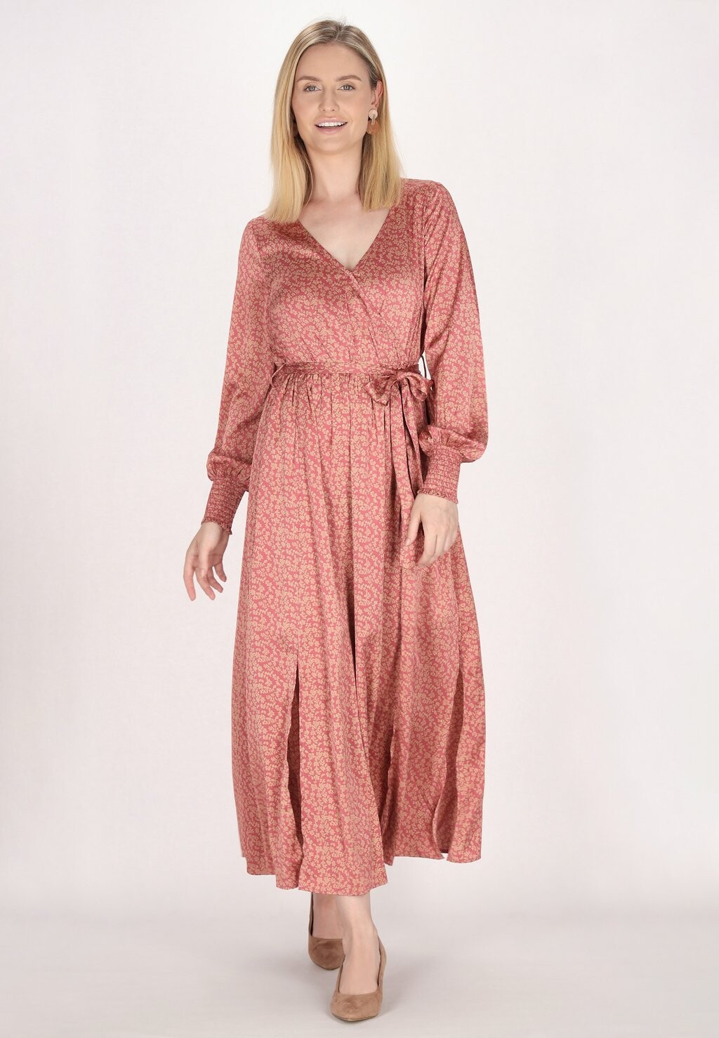 Дневное платье usha, светло-розовый
Дневное платье usha, светло-розовый