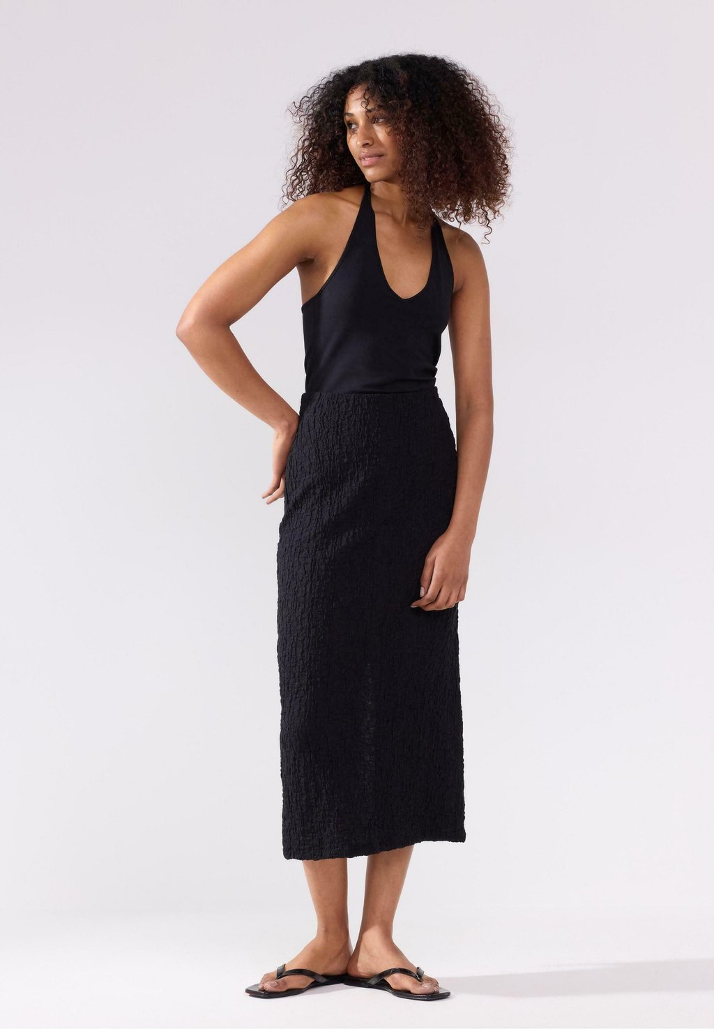 Юбка-карандаш Lindex, черный
Юбка-карандаш Lindex, черный