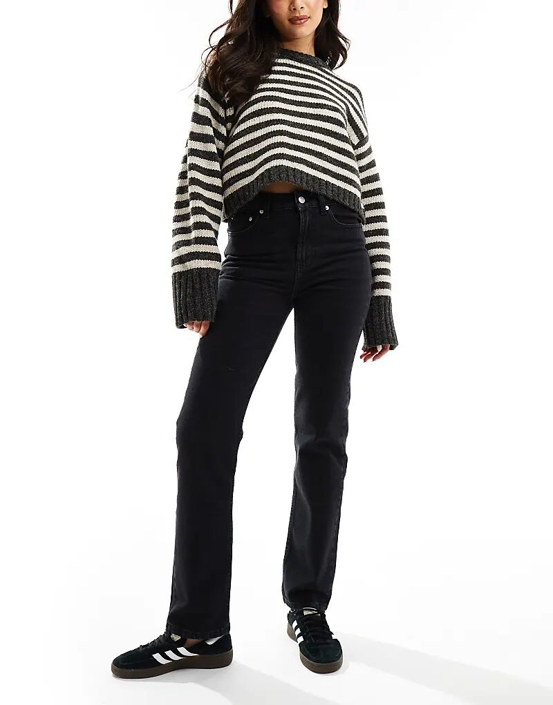 Узкие прямые джинсы с высокой посадкой черного цвета ASOS DESIGN
Узкие прямые джинсы с высокой посадкой черного цвета ASOS DESIGN