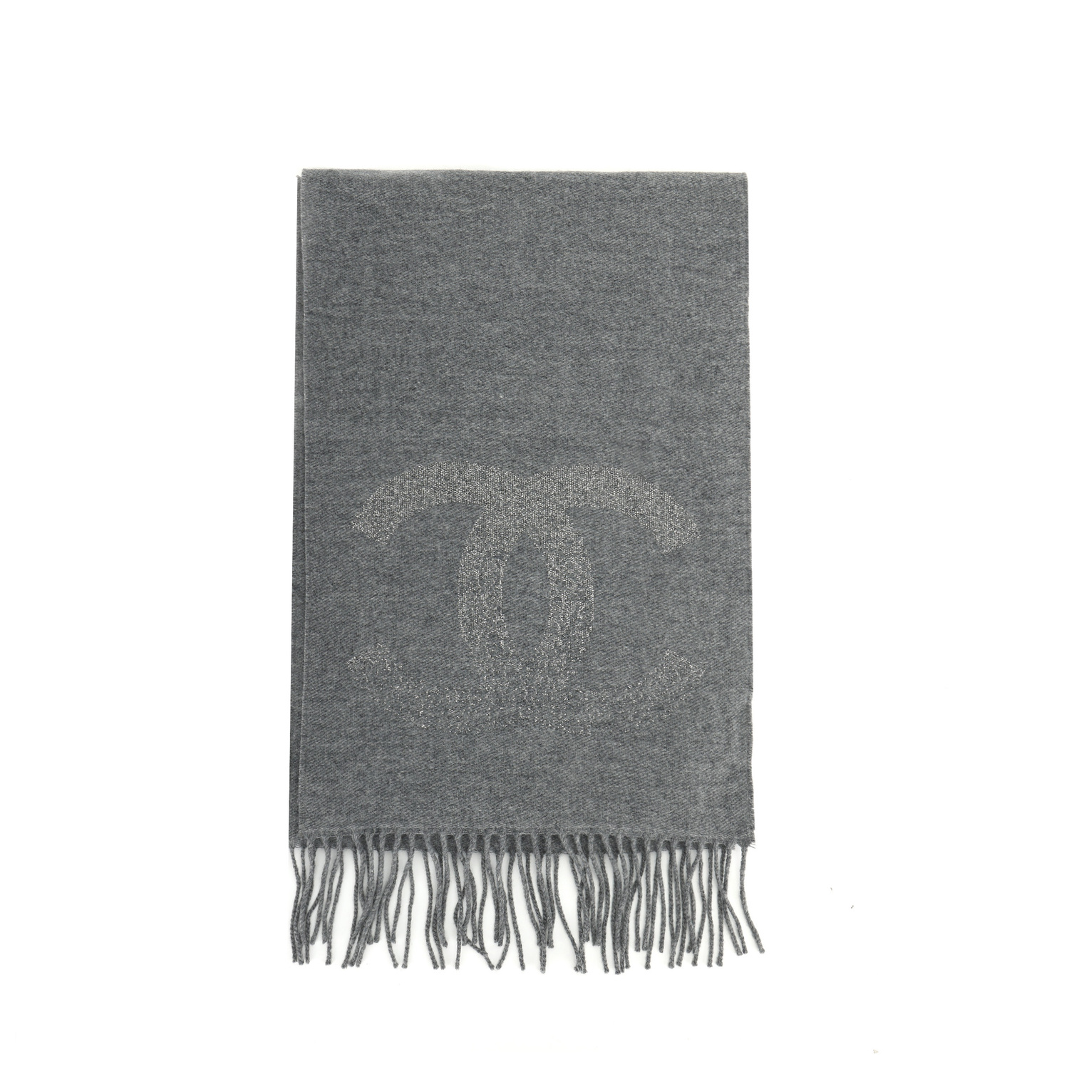 CHANEL Шерстяной вязаный шарф унисекс серый, Gray
CHANEL Шерстяной вязаный шарф унисекс серый, Gray