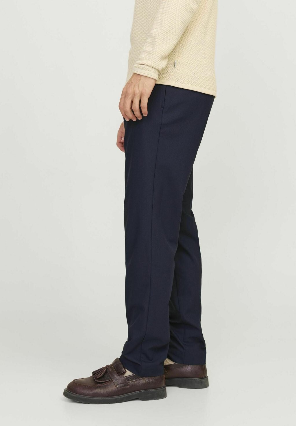 Чиносы JPSTACE LEO NOOS Jack & Jones PREMIUM, темно-синий
Чиносы JPSTACE LEO NOOS Jack & Jones PREMIUM, темно-синий