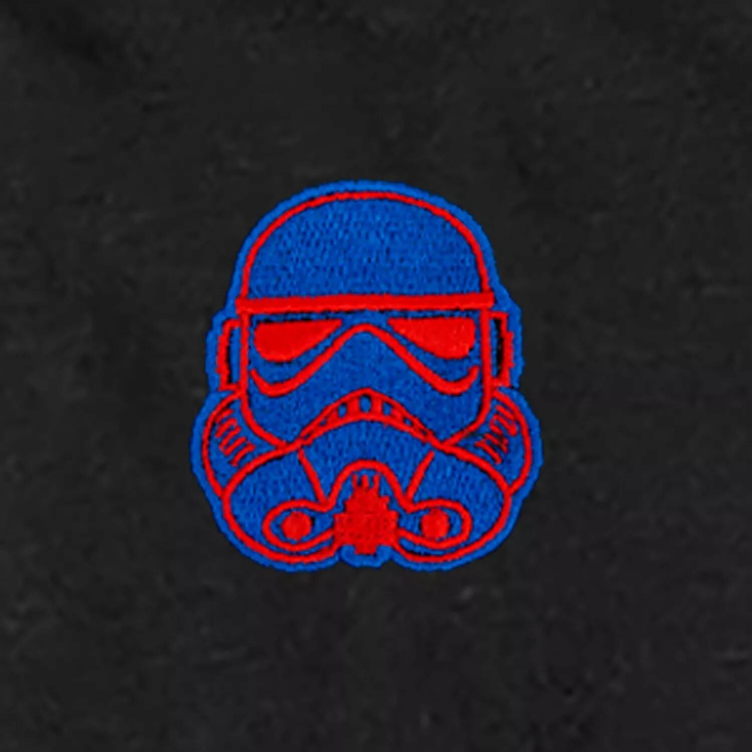 Мужская футболка со шлемом штурмовика «Звездные войны» и вышитой графикой Licensed Character
Мужская футболка со шлемом штурмовика «Звездные войны» и вышитой графикой Licensed Character