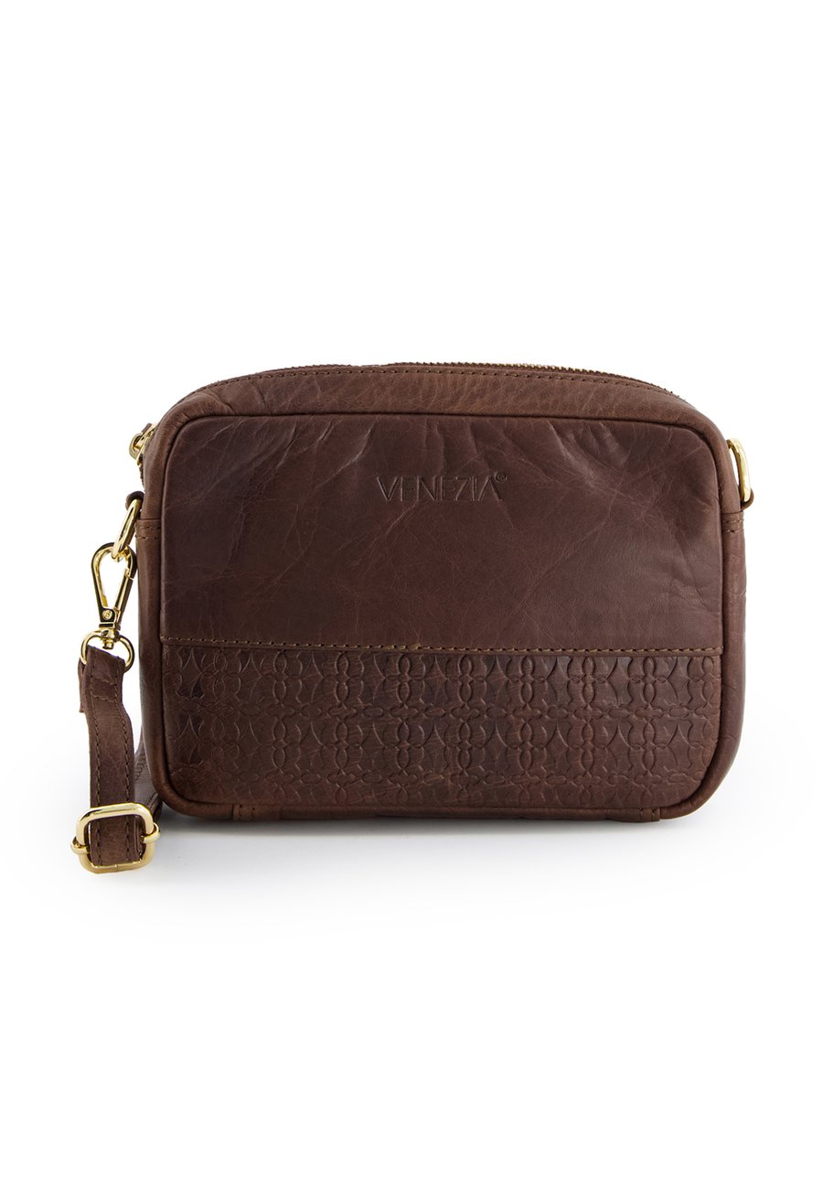 Сумка кросс-боди VENEZIA Cross body bag, Dark Brown
Сумка кросс-боди VENEZIA Cross body bag, Dark Brown