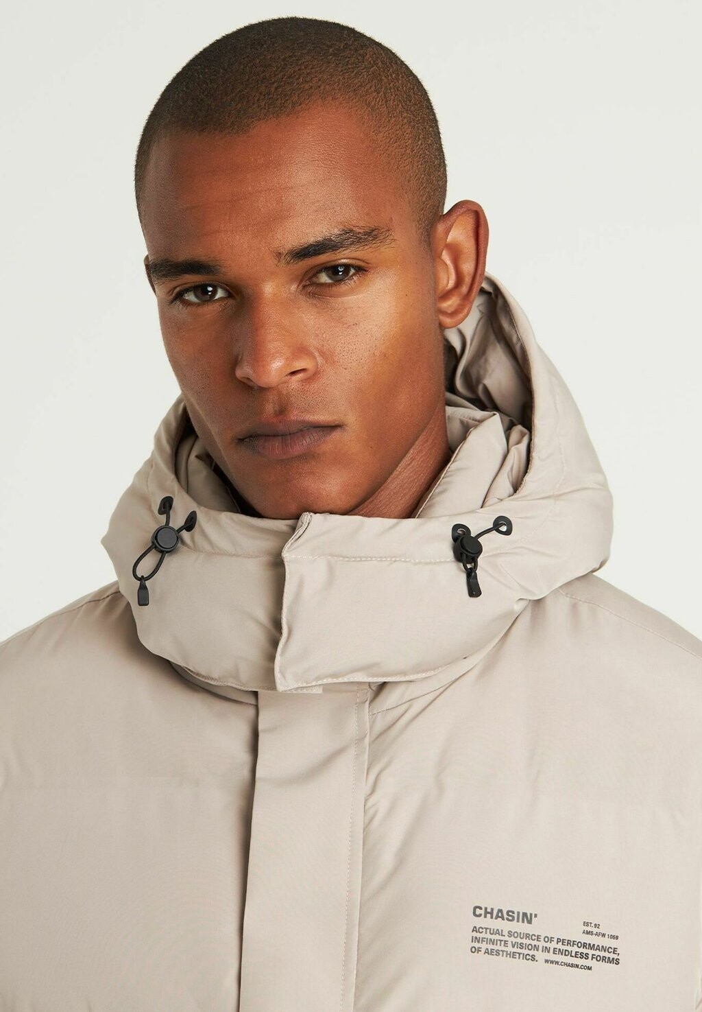 Зимняя куртка NEBULA CHASIN', бежевый
Зимняя куртка NEBULA CHASIN', бежевый