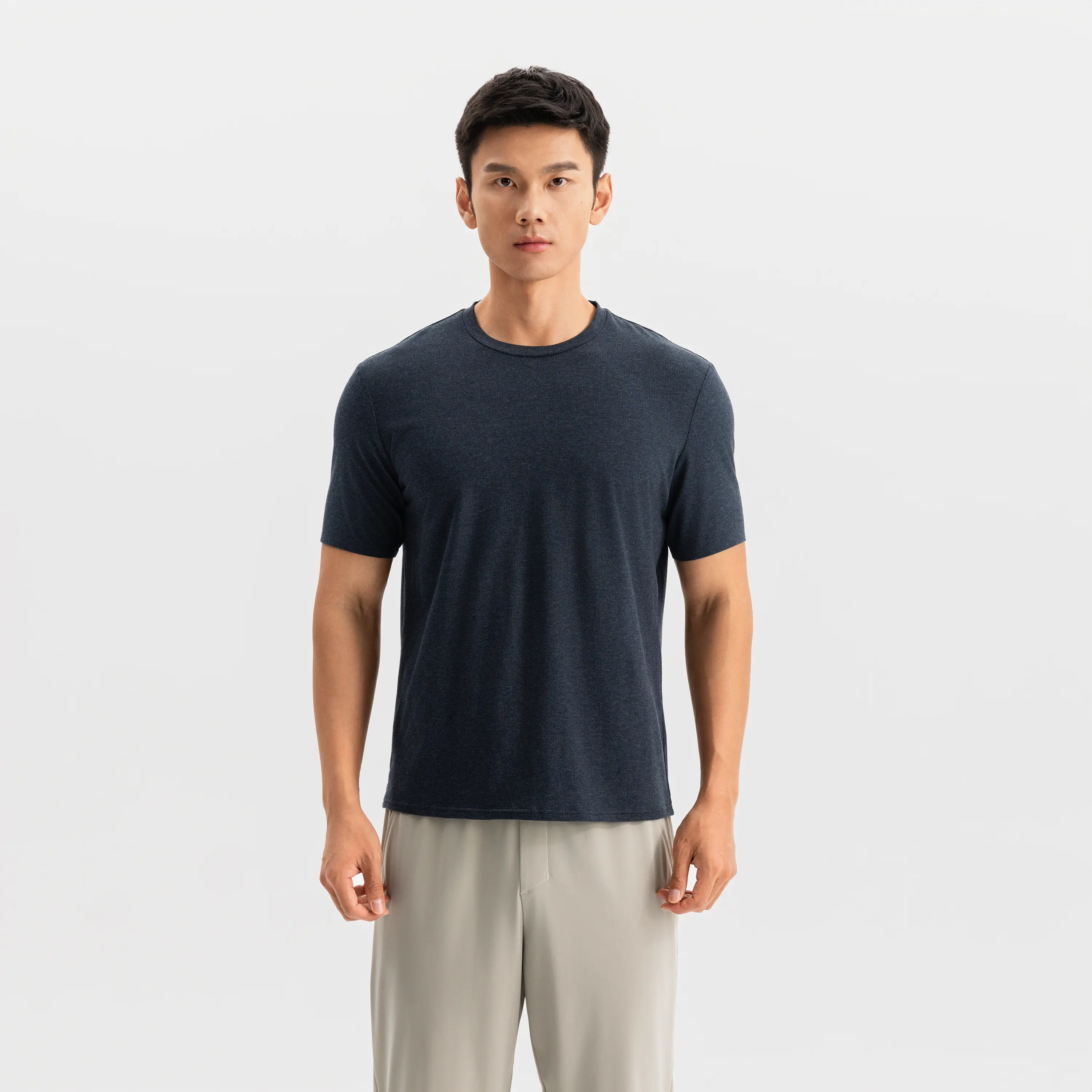 Мужская тренировочная футболка Domyos мягкая дышащая
Мужская тренировочная футболка Domyos мягкая дышащая