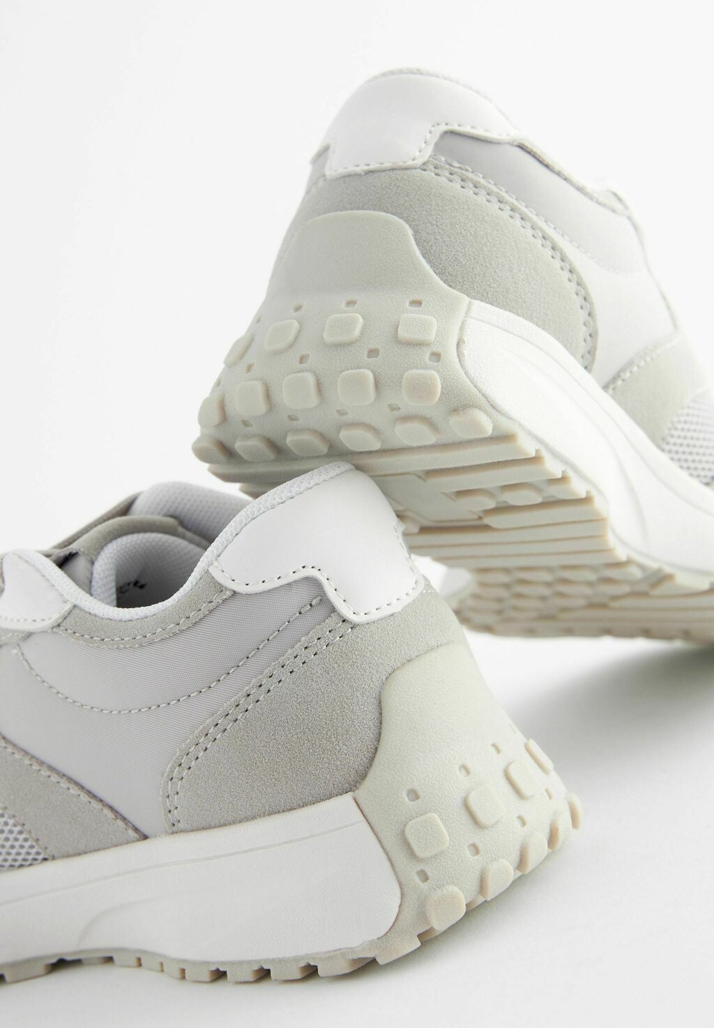 Кроссовки на шнуровке CHUNKY REGULAR FIT Next, серый
Кроссовки на шнуровке CHUNKY REGULAR FIT Next, серый