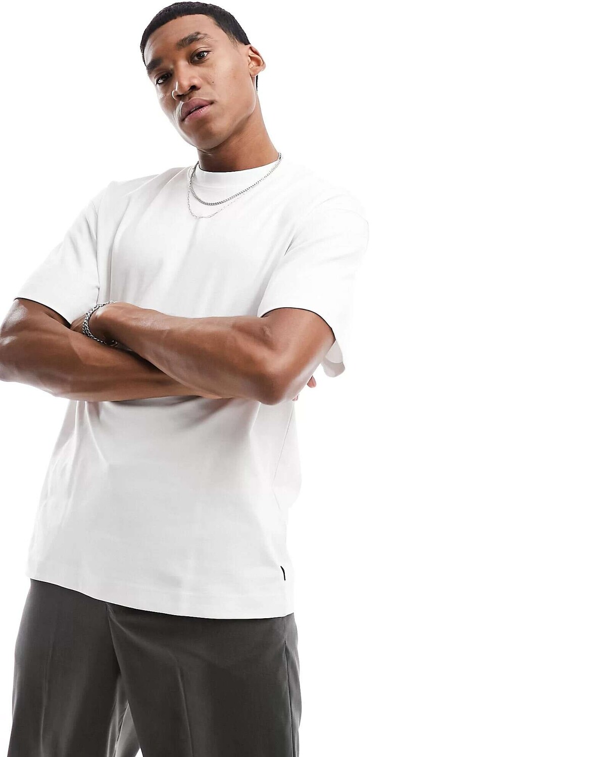 Белая оверсайз-футболка Jack & Jones
Белая оверсайз-футболка Jack & Jones