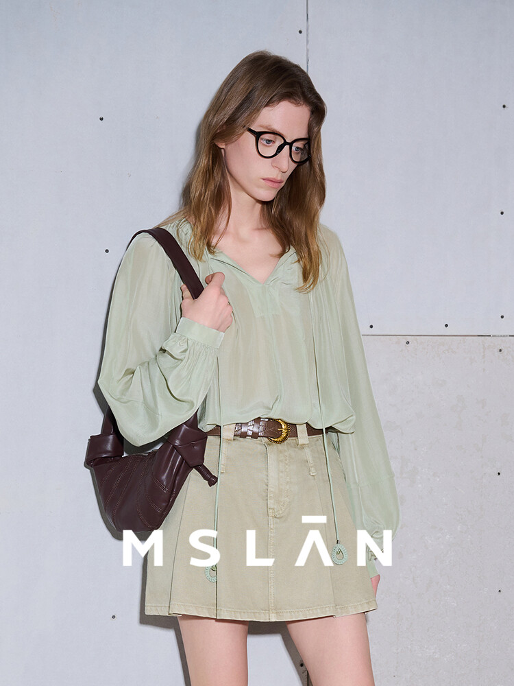 Пуловер женский Mslan с драпировкой, зеленый
Пуловер женский Mslan с драпировкой, зеленый