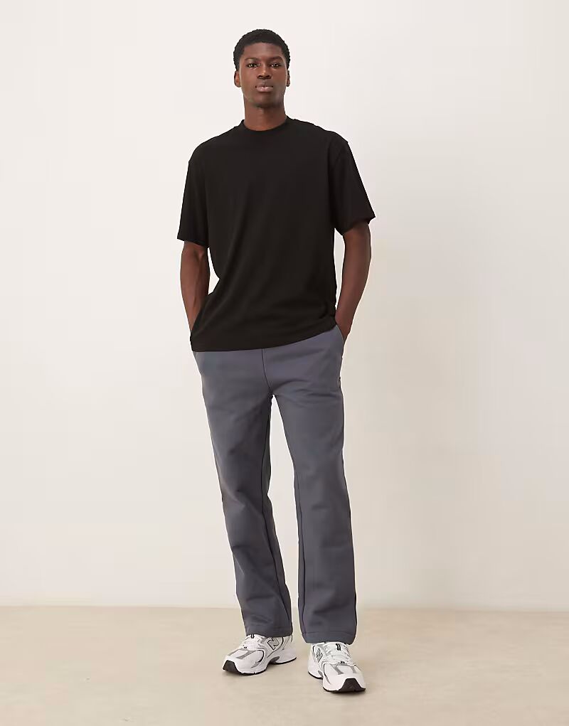 Премиальные плотные прямые брюки из ткани плотностью 650 г/м² темно-синего цвета Asos Design
Премиальные плотные прямые брюки из ткани плотностью 650 г/м² темно-синего цвета Asos Design