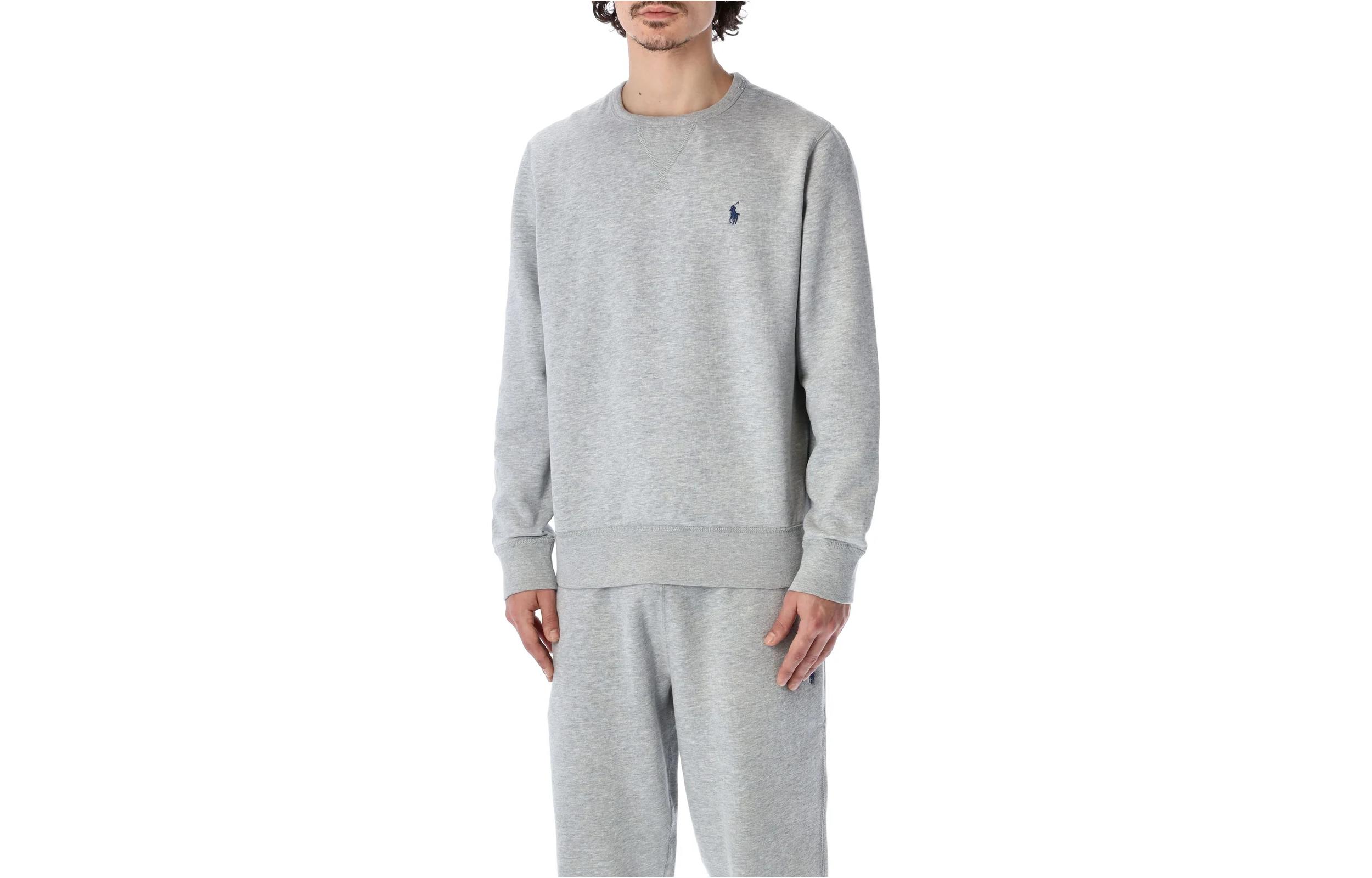 Polo Ralph Lauren Logo Embroidered T shirt
Polo Ralph Lauren Logo Embroidered T shirt