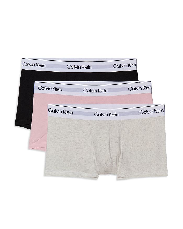 Низкие трусы, 3 штуки Calvin Klein, мультиколор
Низкие трусы, 3 штуки Calvin Klein, мультиколор