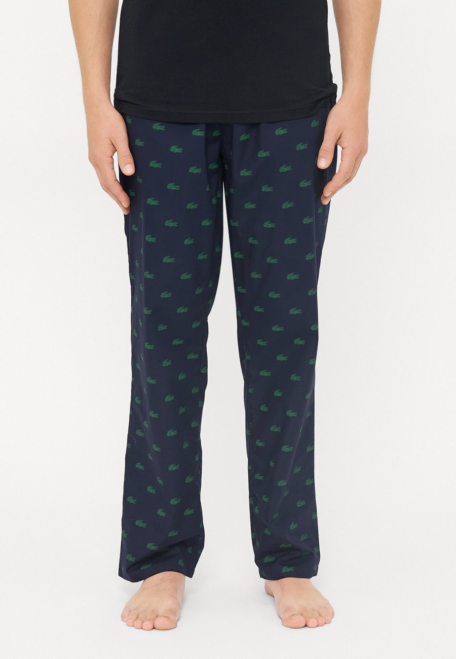 Пижамные брюки Lacoste LOUNGEWEAR PYJAMA PANTS, Abysm/Green/Dark Blue
Пижамные брюки Lacoste LOUNGEWEAR PYJAMA PANTS, Abysm/Green/Dark Blue