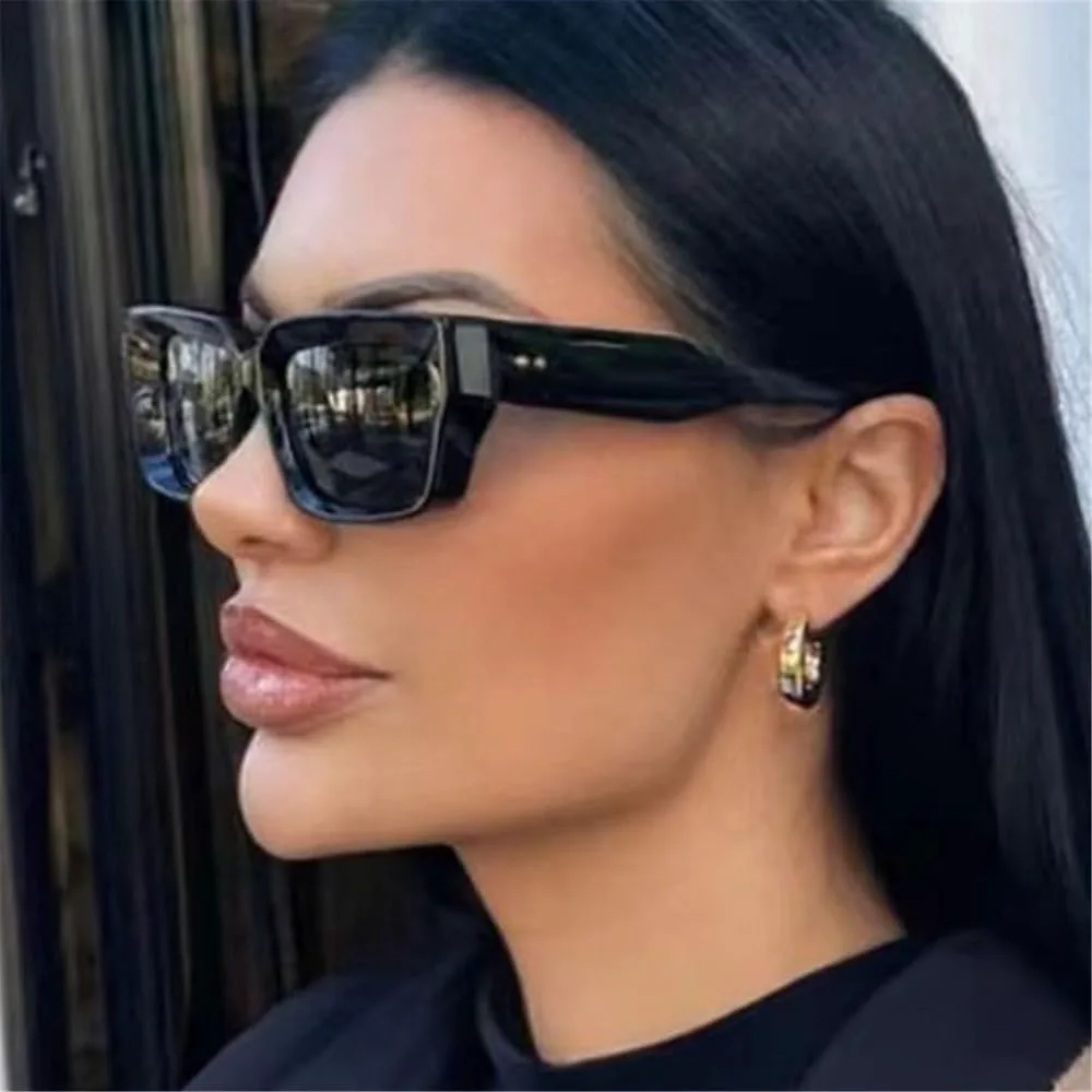 Солнцезащитные очки UV400 - градиентные очки Rivet Punk для вождения, для женщин и мужчин, для бега и занятий спортом на открытом воздухе UYPTK, Leopard Gray
Солнцезащитные очки UV400 - градиентные очки Rivet Punk для вождения, для женщин и мужчин, для бега и занятий спортом на открытом воздухе UYPTK, Leopard Gray