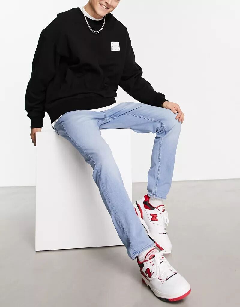 Светлые джинсы узкого кроя Only & Sons Loom
Светлые джинсы узкого кроя Only & Sons Loom