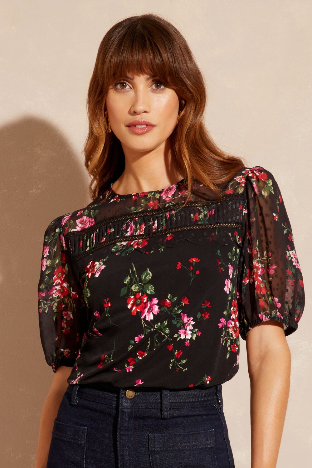 Блуза из джерси с коротким рукавом прозрачной кокеткой круглым вырезом и отделкой фестонами черный цветочный принт Love & Roses, черный, Коричневый, Блуза из джерси с коротким рукавом прозрачной кокеткой круглым вырезом и отделкой фестонами черный цветочн
Блуза из джерси с коротким рукавом прозрачной кокеткой круглым вырезом и отделкой фестонами черный цветочный принт Love & Roses, черный, Коричневый, Блуза из джерси с коротким рукавом прозрачной кокеткой круглым вырезом и отделкой фестонами черный цветочн