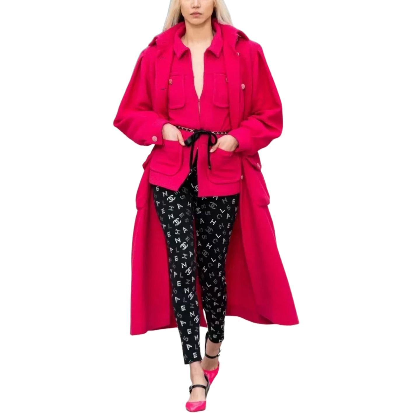 CHANEL Двадцатиградусное пальто женское розово-красное, Rose Red
CHANEL Двадцатиградусное пальто женское розово-красное, Rose Red