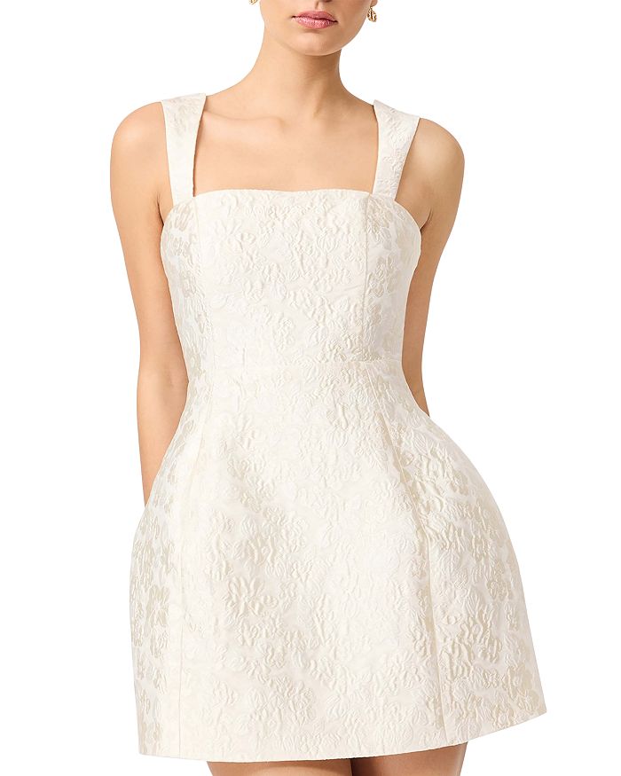 Галадирель Мини-платье Elliatt, белый
Галадирель Мини-платье Elliatt, белый