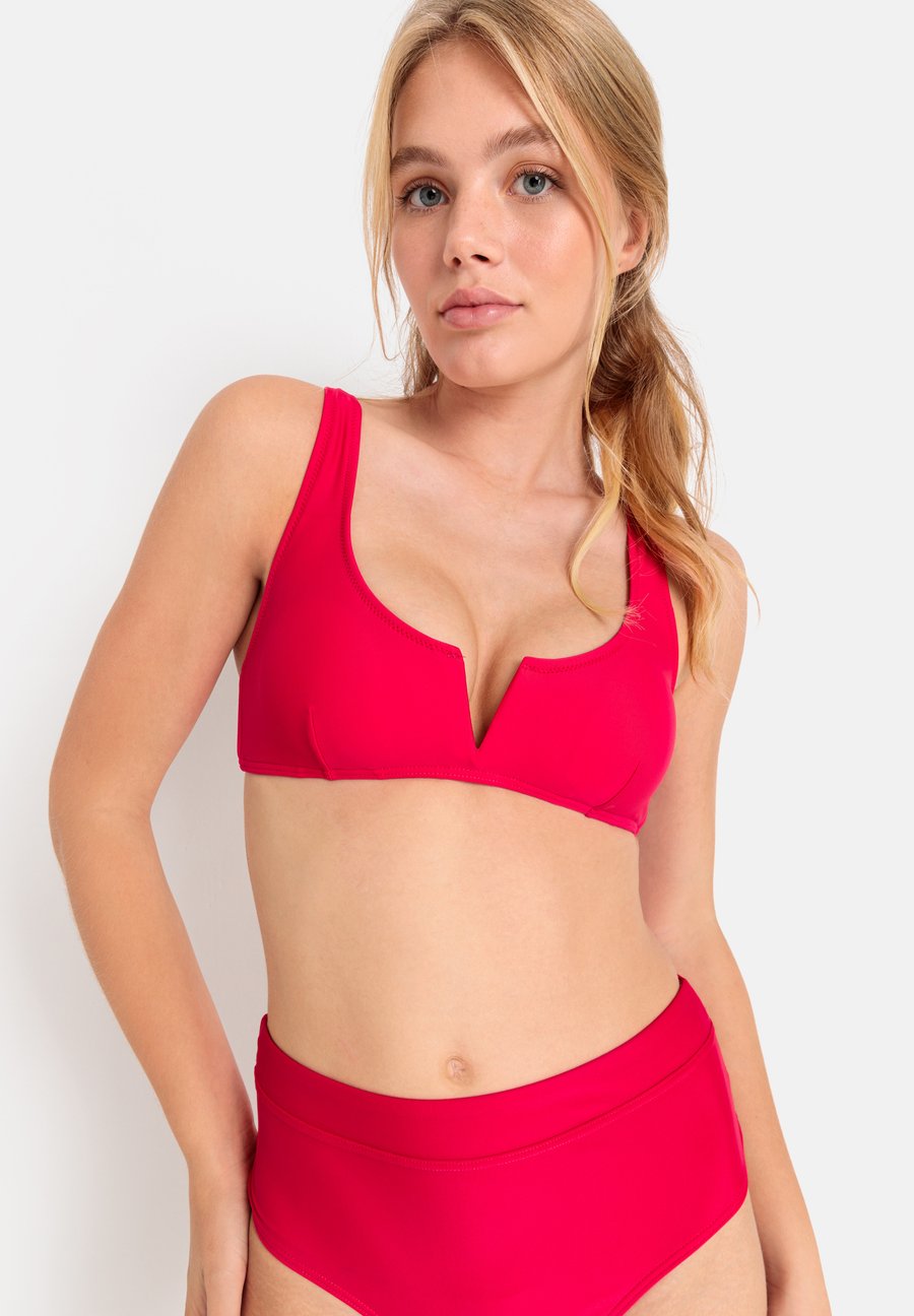Топ бикини LASCANA LSCN by Lascana, Beere/Berry
Топ бикини LASCANA LSCN by Lascana, Beere/Berry