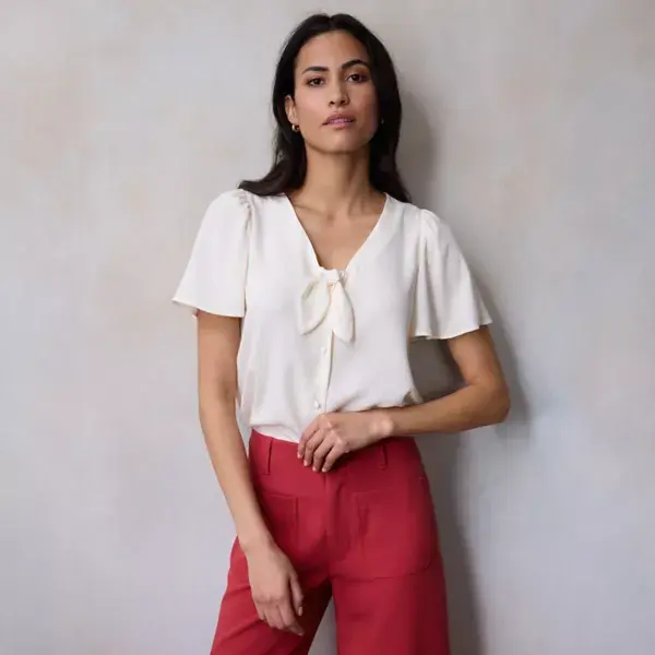 Женский тканый топ с завязками спереди и рукавами-крылышками Lc Lauren Conrad, белый
Женский тканый топ с завязками спереди и рукавами-крылышками Lc Lauren Conrad, белый