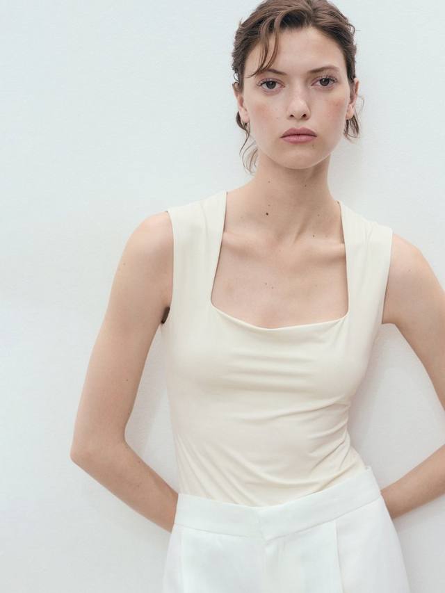 Топ с квадратным вырезом Rayo Mango, Natural White
Топ с квадратным вырезом Rayo Mango, Natural White