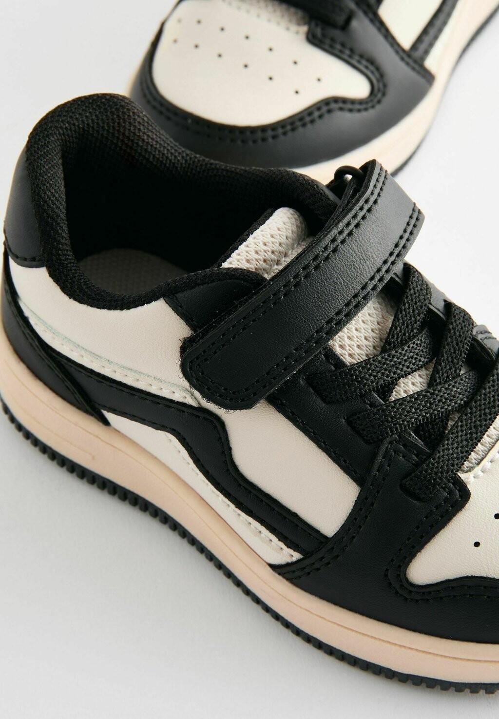 REGULAR FIT Touch Fastening Elastic Next, Кроссовки низкие черный белый
REGULAR FIT Touch Fastening Elastic Next, Кроссовки низкие черный белый