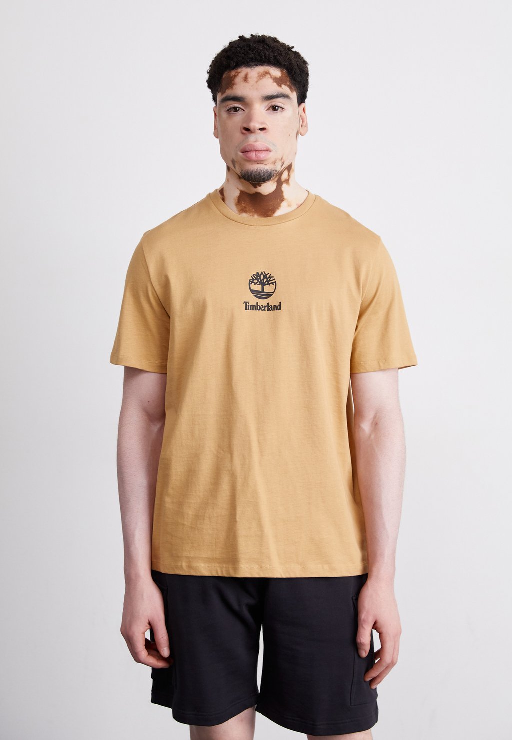 Футболка с принтом SMALL LOGO PRINT TEE LEMON PEPPER Timberland, коричневый
Футболка с принтом SMALL LOGO PRINT TEE LEMON PEPPER Timberland, коричневый
