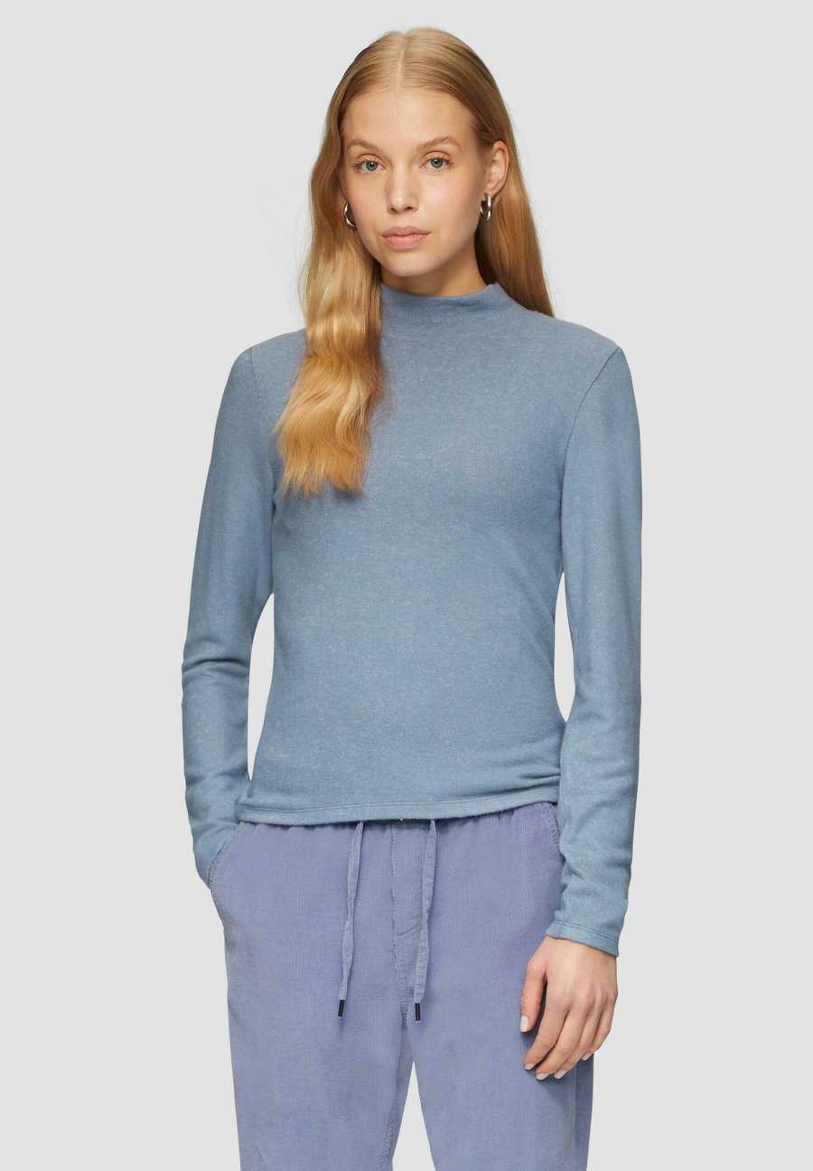 Топ QS Long sleeved top, Blassblau/Blue
Топ QS Long sleeved top, Blassblau/Blue