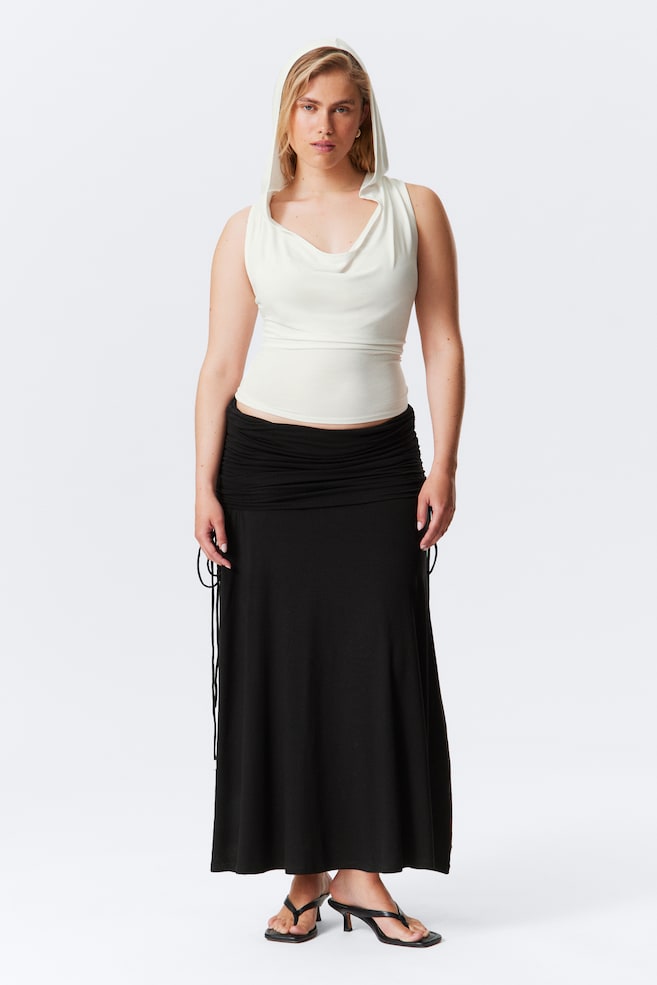 Драпированная юбка макси с завязками на шнурке Weekday, черный
Драпированная юбка макси с завязками на шнурке Weekday, черный