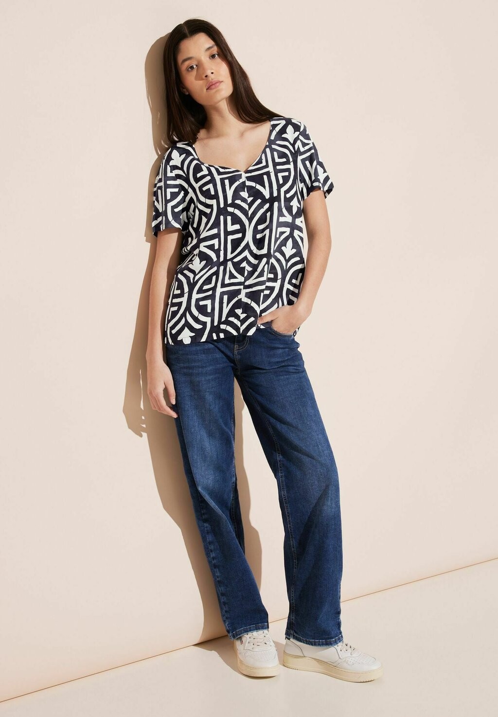 Принт на футболке Street One, темно-синий
Принт на футболке Street One, темно-синий