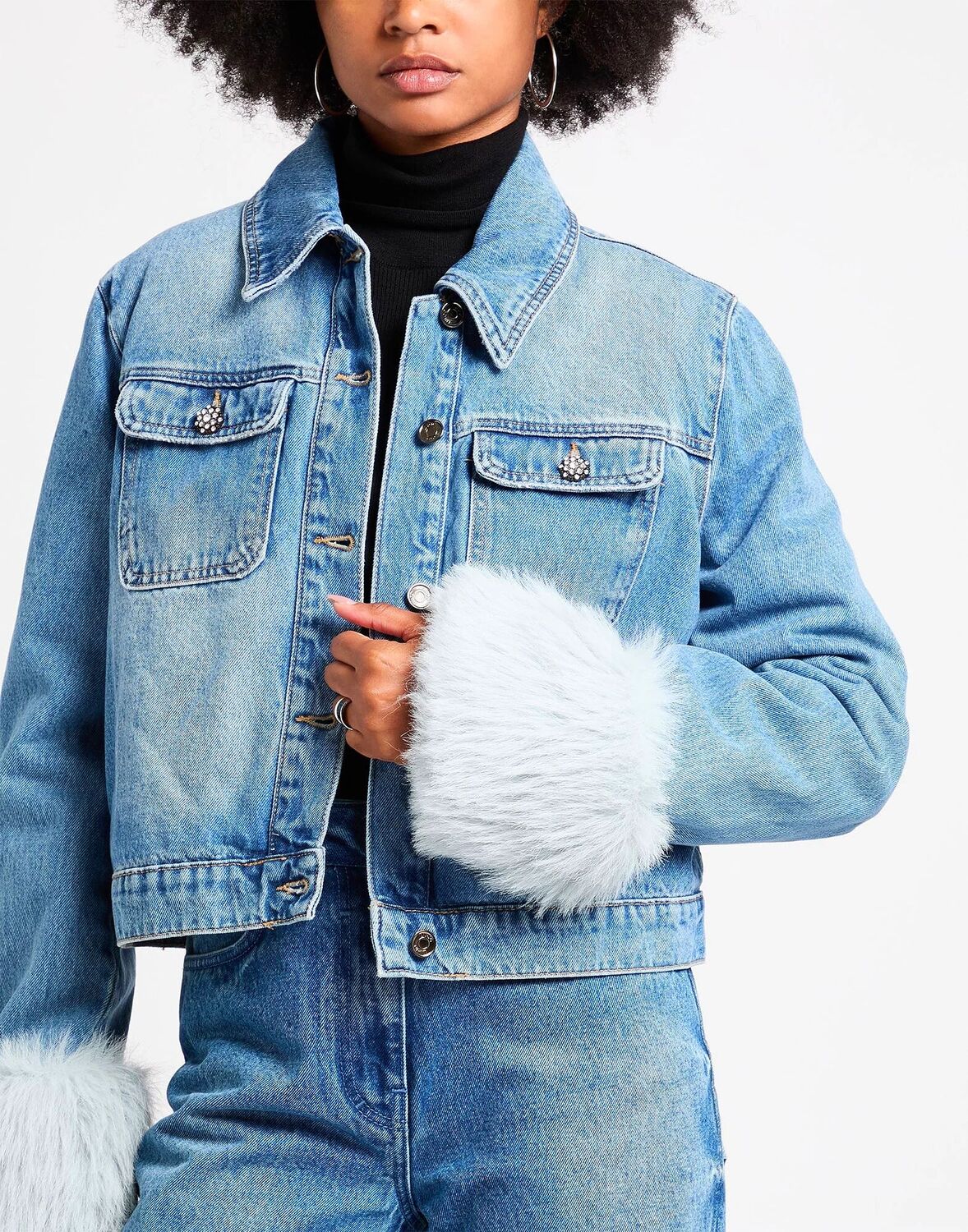 Джинсовая куртка Liu •Jo, синий
Джинсовая куртка Liu •Jo, синий