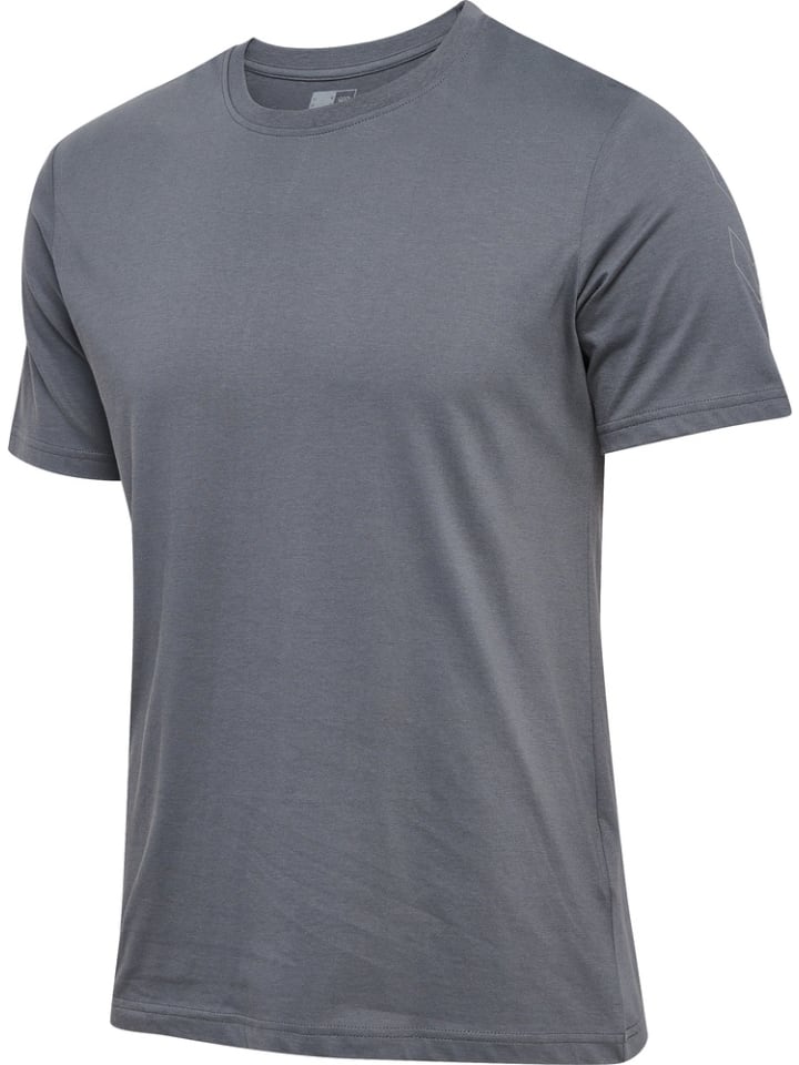 Футболка "Hmlelemental Chevron Cotton Tee" серого цвета Hummel
Футболка "Hmlelemental Chevron Cotton Tee" серого цвета Hummel