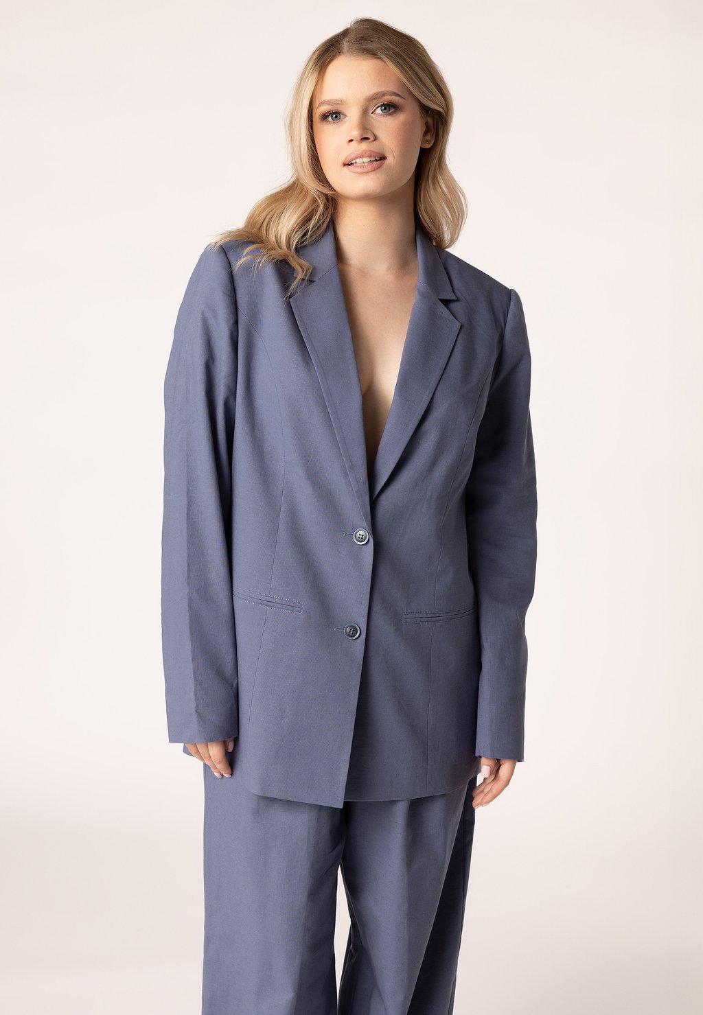 Блейзер Laurella, серый
Блейзер Laurella, серый