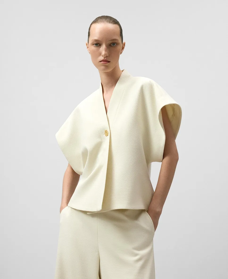 Женский кроп-топ с текстурой Adolfo Dominguez, белый
Женский кроп-топ с текстурой Adolfo Dominguez, белый