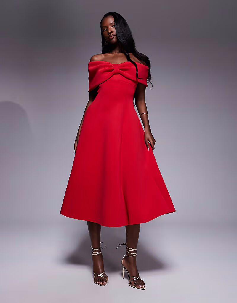 Платье Goddiva Bow с открытыми плечами и миди-платьем красного цвета
Платье Goddiva Bow с открытыми плечами и миди-платьем красного цвета