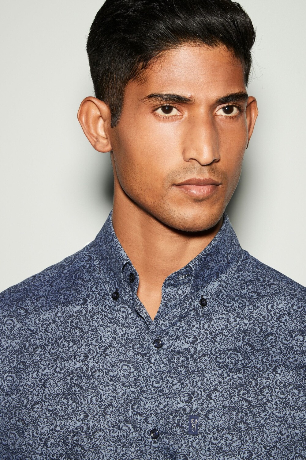 Рубашка Оксфорд с длинным рукавом и одним манжетом, легко гладится Next, синий
Рубашка Оксфорд с длинным рукавом и одним манжетом, легко гладится Next, синий