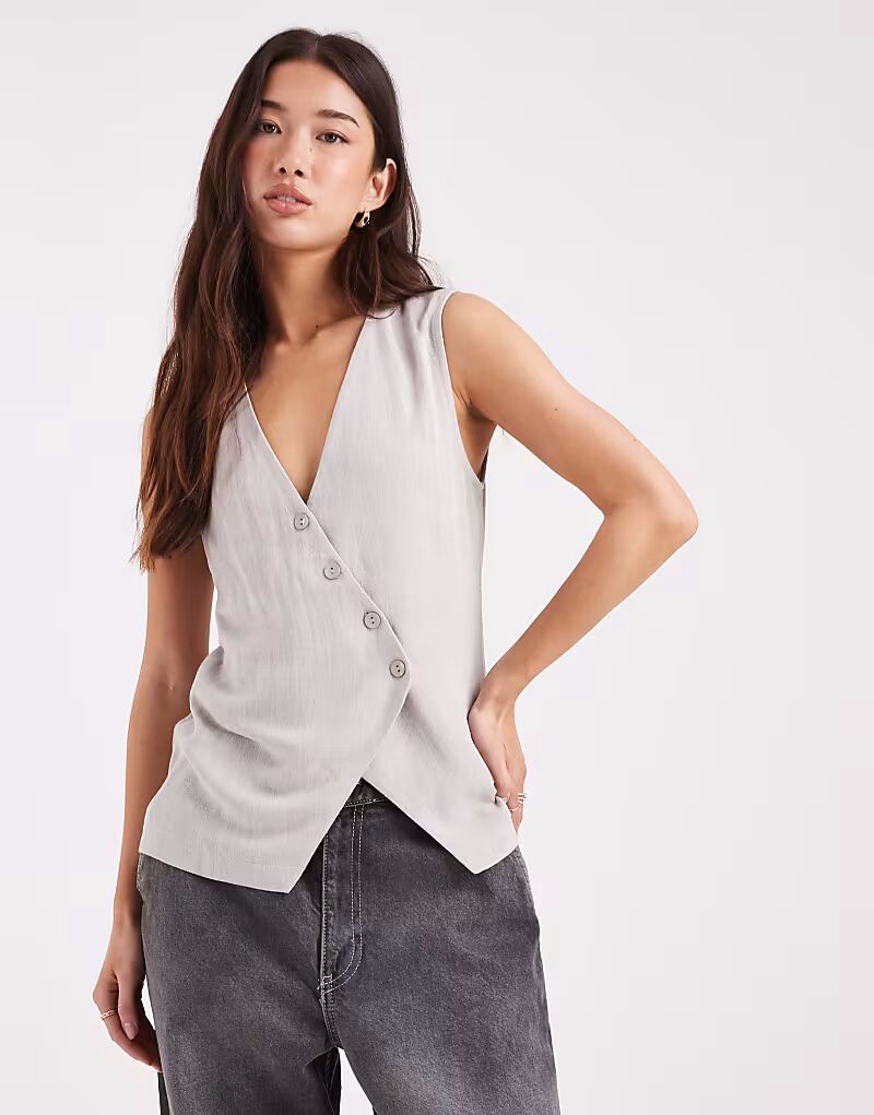 Жилет асимметричного кроя с запахом из льняного материала Asos Design
Жилет асимметричного кроя с запахом из льняного материала Asos Design