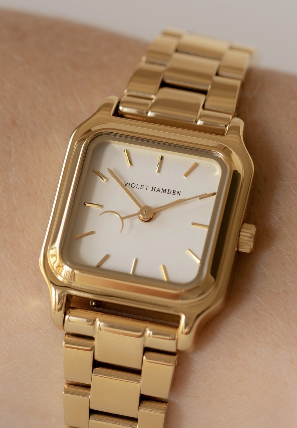 Часы HAMDEN Violet Hamden, золотой
Часы HAMDEN Violet Hamden, золотой